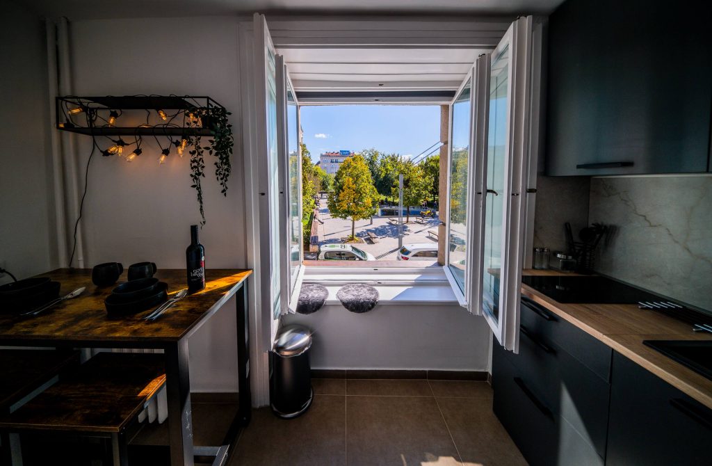 Bridge View Suite