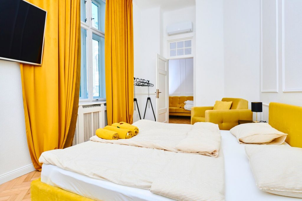 Bedroom image 3