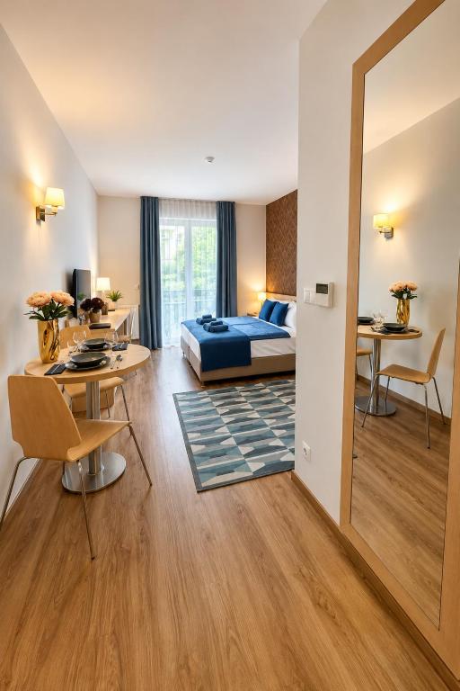 Holiday Club Füred Apartment 09