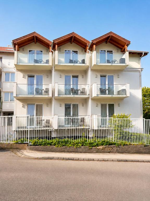 Holiday Club Füred Apartment 09